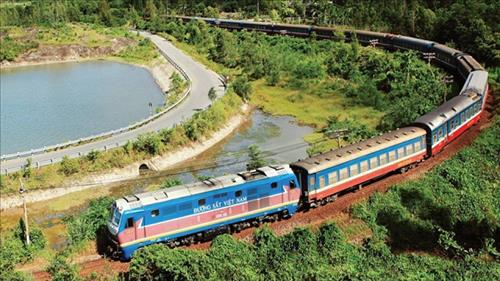 Khẩn trương triển khai các dự án đường sắt trọng điểm