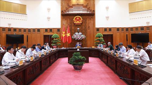 Thúc đẩy triển khai dự án tuyến đường sắt Lào Cai - Hà Nội - Hải Phòng