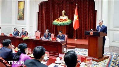 Tiếp tục đổi mới căn bản tư duy về công tác dân tộc và chính sách dân tộc