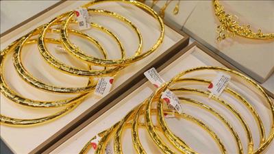 Bảng giá tại các công ty vàng bạc đá quý ngày 4/10