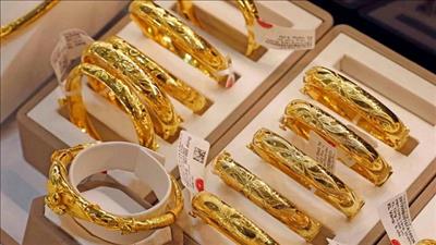 Bảng giá tại các công ty vàng bạc đá quý ngày 9/10