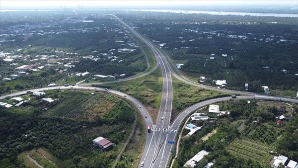 Phát triển đồng bộ 5 loại hình giao thông tại đồng bằng sông Cửu Long