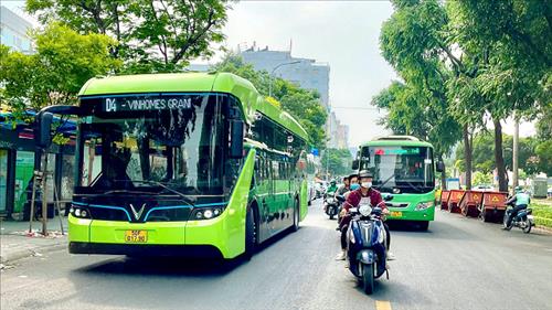 TPHCM: Nghiên cứu phương án hạn chế phương tiện giao thông có mức độ phát thải cao