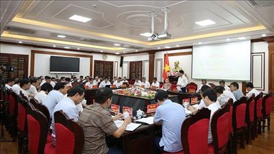 Phối hợp triển khai đầu tư xây dựng các công trình điện tại tỉnh Hà Nam