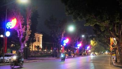 Nghiên cứu sử dụng năng lượng tái tạo trong chiếu sáng công cộng đô thị