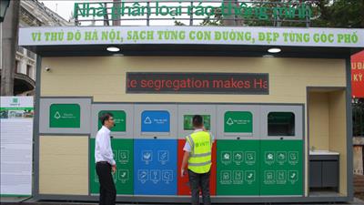 Hà Nội: Nâng cao chất lượng vệ sinh môi trường, thu gom vận chuyển chất thải rắn sinh hoạt