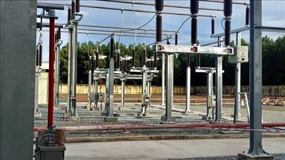 Đóng điện dự án mở rộng ngăn lộ 110kV tại trạm biến áp 220kV Hàm Tân