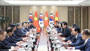 Tuyên bố chung về việc làm sâu sắc hơn quan hệ Đối tác chiến lược toàn diện Việt Nam – Hàn Quốc
