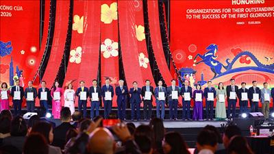 Bế mạc Hội chợ mùa xuân lần thứ nhất