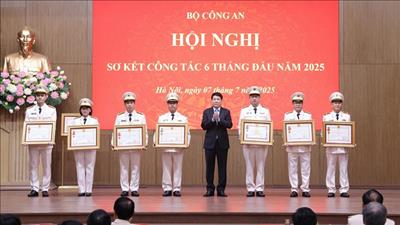 Chủ tịch nước Lương Cường dự Hội nghị sơ kết công tác của Bộ Công an
