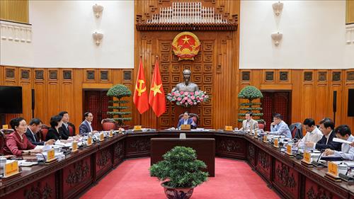 Thủ tướng: Phấn đấu khởi công dự án trục đại lộ cảnh quan sông Hồng tại Hà Nội vào ngày 19/12