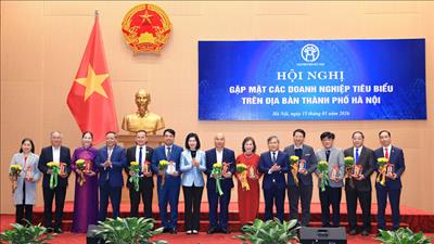 Hà Nội tôn vinh doanh nghiệp tiêu biểu, có nhiều đóng góp với thành phố
