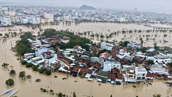 Hỗ trợ khẩn cấp kinh phí cho 4 tỉnh để khắc phục thiệt hại do mưa lũ