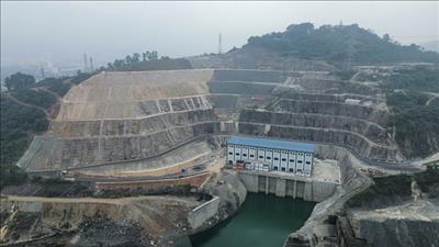 Khánh thành dự án Nhà máy thủy điện Hòa Bình mở rộng