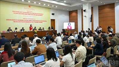 Bầu cử đại biểu Quốc hội khóa XVI: Số đại biểu dự kiến hoạt động chuyên trách trúng cử 100%