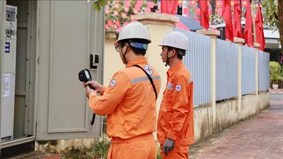 Triển khai các giải pháp bảo đảm cung ứng điện an toàn, ổn định trong kỳ nghỉ lễ 30/4 - 1/5