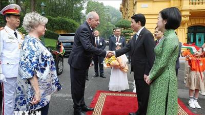 Chủ tịch nước Lương Cường chủ trì lễ đón chính thức Tổng thống Hungary