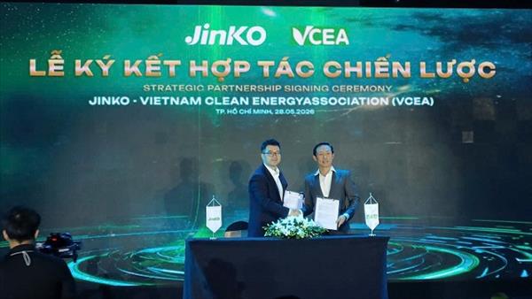 VCEA ký kết hợp tác chiến lược với Tập đoàn JinkoSolar
