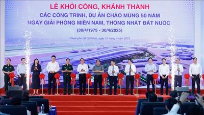 6 bài học kinh nghiệm trong phát triển kinh tế - xã hội và hạ tầng chiến lược