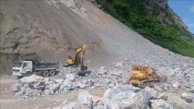 Tháo gỡ khó khăn trong triển khai Luật Địa chất và Khoáng sản