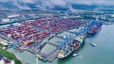 TPHCM đề xuất danh mục 8 nhóm ngành, lĩnh vực kinh tế biển được hưởng ưu đãi, hỗ trợ