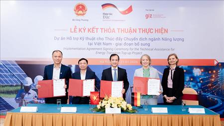 Việt Nam và Đức mở rộng hợp tác về chuyển dịch năng lượng