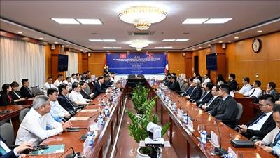 Việt Nam và Lào ký bản ghi nhớ về hợp tác trong lĩnh vực than