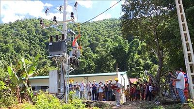 Đầu tư gần 850 tỷ đồng phát triển lưới điện nông thôn tại Lai Châu