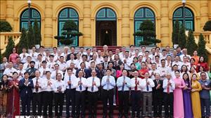 Chủ tịch nước: Sự sáng tạo tạo nên giá trị bền vững cho sản phẩm truyền thống