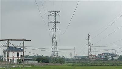 Đôn đốc tiến độ dự án treo dây mạch 2 đường dây 220kV Bắc Giang – Lạng Sơn