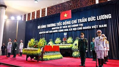 Cử hành trọng thể Lễ Quốc tang nguyên Chủ tịch nước Trần Đức Lương