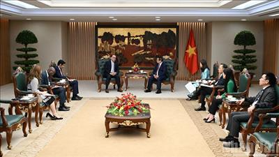 Nỗ lực bảo đảm cung ứng LNG, xây dựng kho dự trữ dầu khí khu vực tại Việt Nam