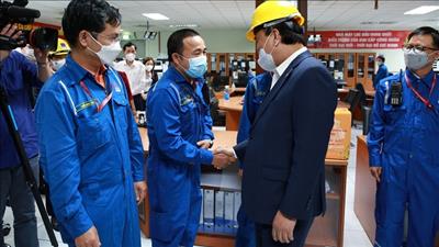 Chủ tịch nước thăm và làm việc với Công ty CP Lọc hóa dầu Bình Sơn