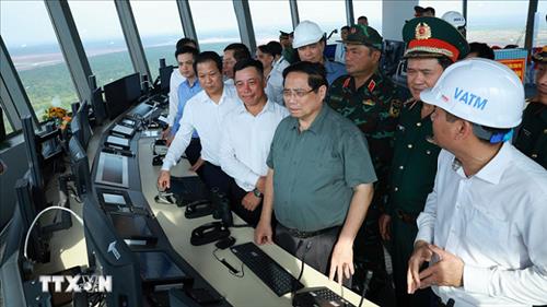 Thủ tướng: Đưa cảng hàng không quốc tế Long Thành vào khai thác đúng hẹn