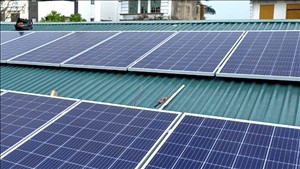 Hà Nội: Thông qua chính sách hỗ trợ hộ gia đình lắp đặt điện mặt trời mái nhà tự sản xuất, tự tiêu thụ