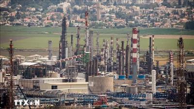 Thị trường dầu mỏ thế giới chạy đua săn tìm nguồn cung