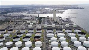IEA: Thị trường dầu mỏ đối mặt nguy cơ thiếu hụt nghiêm trọng