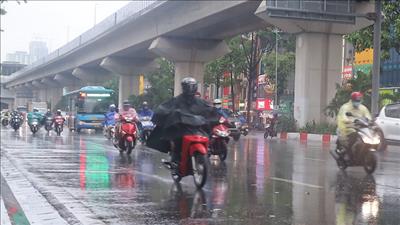Nhiều khu vực mưa dông, cục bộ có nơi mưa rất to