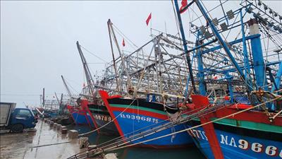 Thủ tướng yêu cầu triển khai ứng phó bão số 3 với tinh thần khẩn trương nhất, quyết liệt nhất