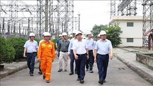 Sẵn sàng đảm bảo truyền tải điện an toàn trong mùa nắng nóng