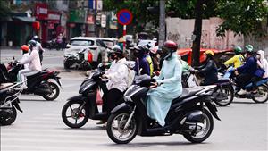 Thời tiết ngày 24/5: Nắng nóng và nắng nóng gay gắt tiếp diễn trên cả nước, có nơi trên 38 độ C