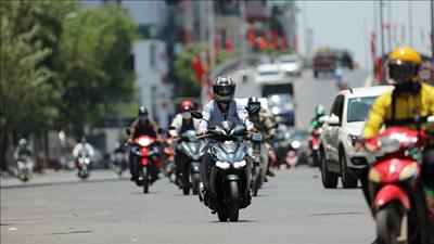 Nhiều khu vực ngày nắng nóng, chiều tối và đêm có mưa dông