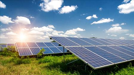 Giải quyết các thách thức, đẩy nhanh quá trình chuyển đổi năng lượng xanh