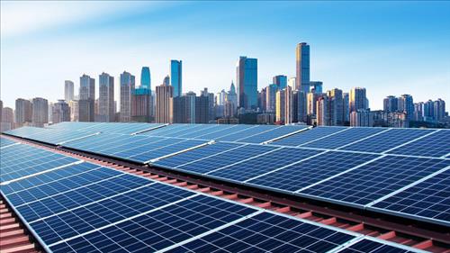 Chuyển đổi năng lượng xanh mở ra hướng đi bền vững cho các đô thị lớn