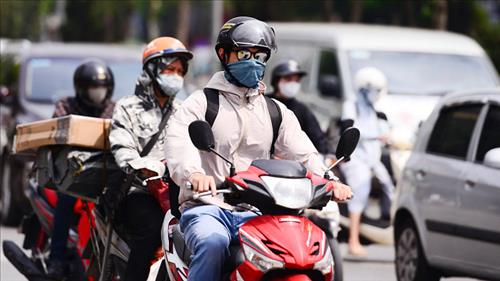 Cảnh báo nắng nóng diện rộng ở hầu khắp các khu vực trên cả nước