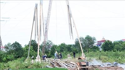 Tập trung nguồn lực, quyết tâm hoàn thành dự án đường dây 500/220kV Nho Quan - Phủ Lý - Thường Tín trong tháng 7/2026
