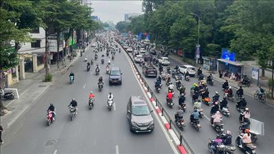 Bắc Bộ trời rét, Trung Bộ có mưa rào rải rác, Nam Bộ ngày nắng