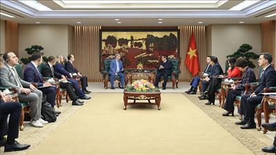 Thủ tướng Phạm Minh Chính tiếp Chủ tịch tập đoàn kinh tế tư nhân lớn nhất của Nga