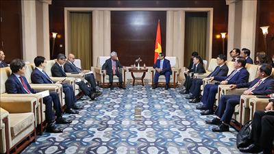 Chủ tịch Ngân hàng Đầu tư cơ sở hạ tầng châu Á tin Việt Nam sẽ tăng trưởng hai con số