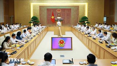 Kiên định mục tiêu tăng trưởng hai con số trên nền tảng ổn định vĩ mô